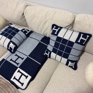 H pillows and blanket